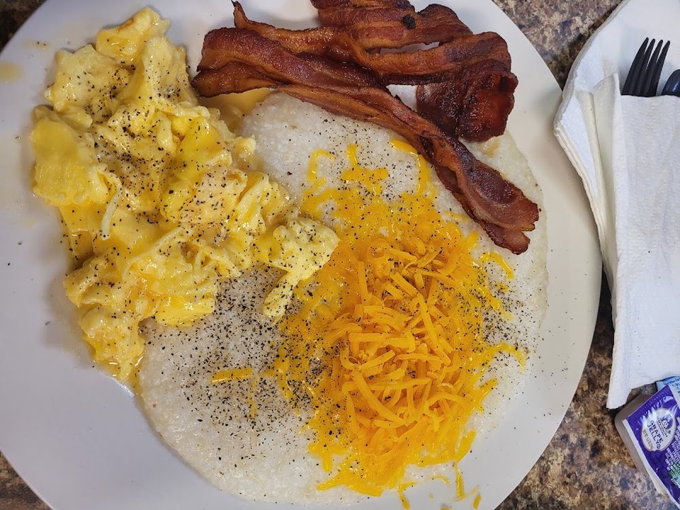 Cheese Grits Scrambled Eggs and Bacon